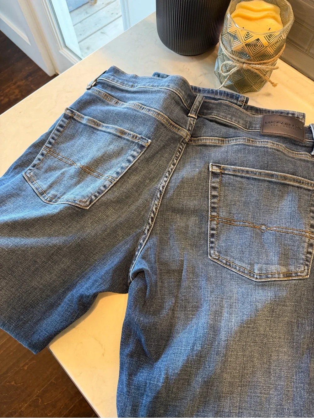 Lucky Brand 410 Athletic Straight Men’s Jeans – 34x32
